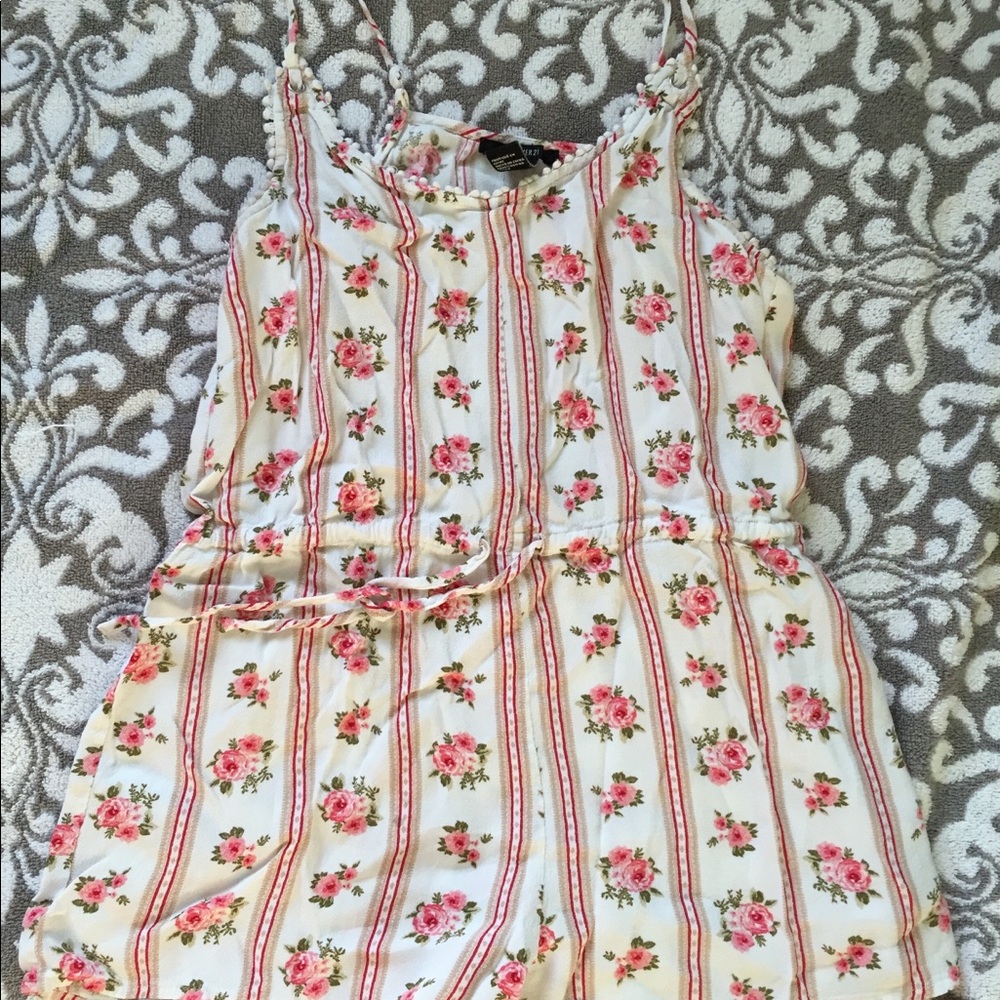 White rose romper
